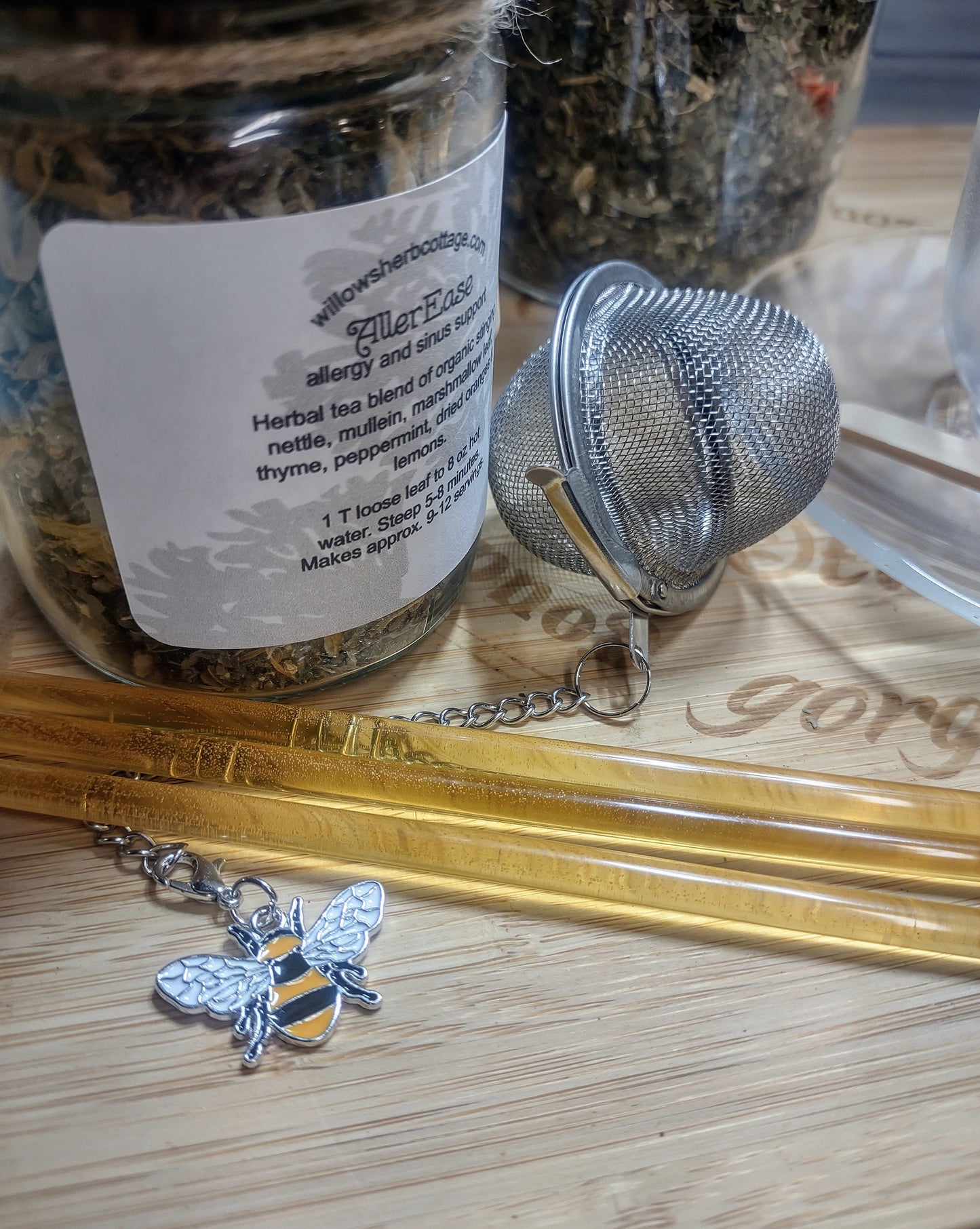 NEW! Tea in a jar (infuser, spoon and charm)